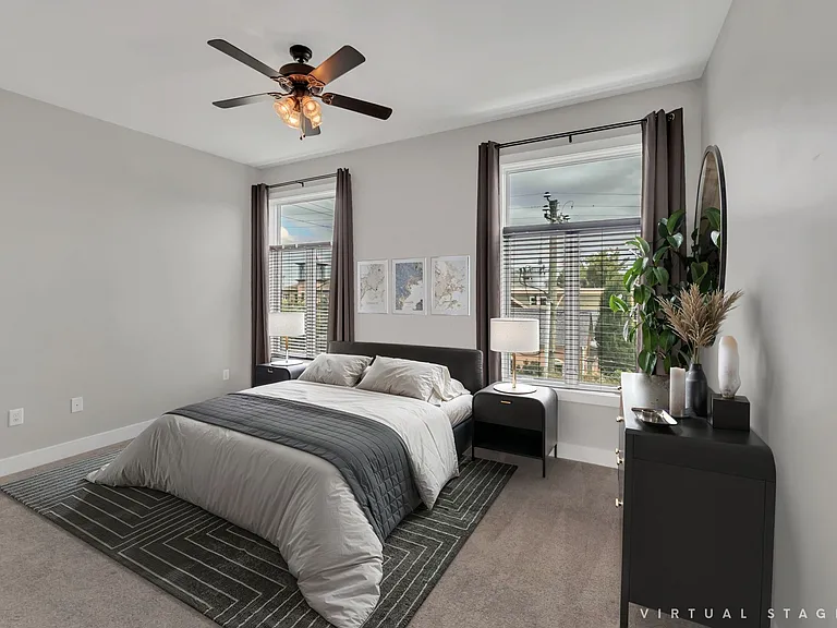 1100 Russell St #102-1 — Photo 19