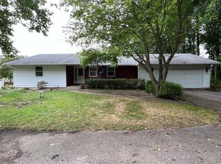 5604 E Paradise Rd, Battle Creek, MI 49014