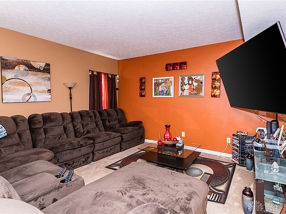 4th image of 5410 Abby Loop Way