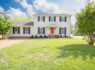 5177 Roxborough Dr, Hermitage, TN 37076