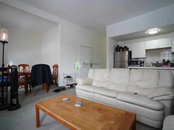 550 Massachusetts Ave, Boston, MA