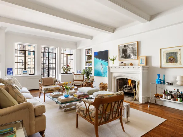 40-50 East 10th Street image 1 of 14