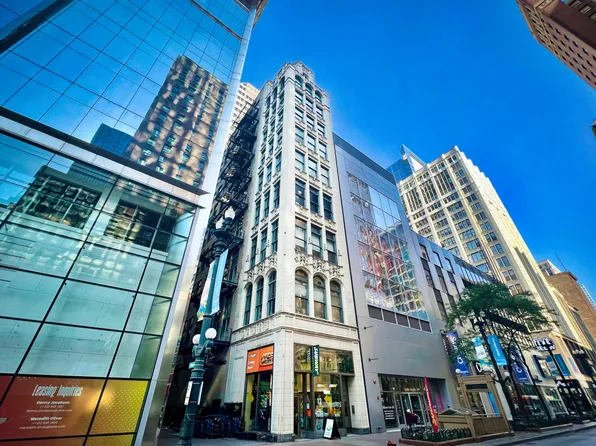 120 S State St #4, Chicago, IL 60603
