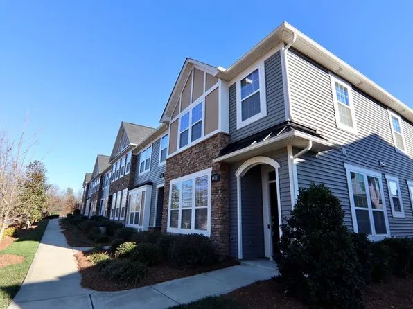6634 Berewick Commons Pkwy, Charlotte, NC 28278