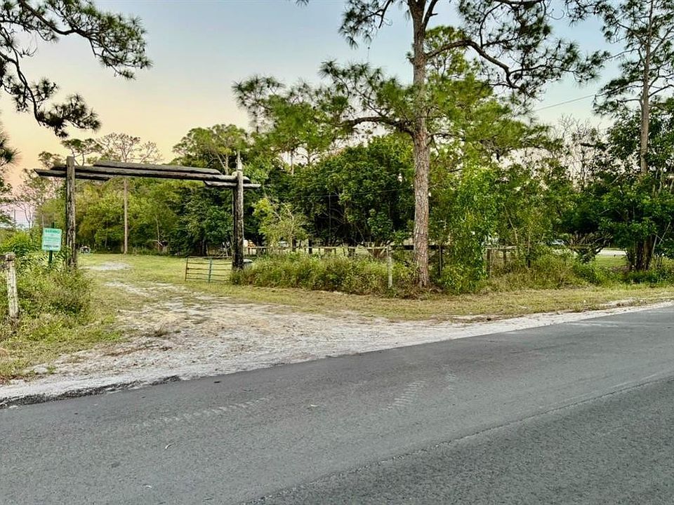 1st image of 3546 161st Terrace