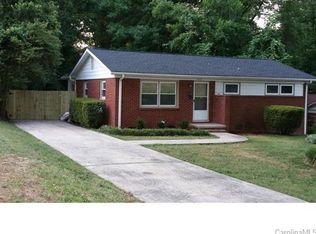 4211 Winfield Dr, Charlotte, NC 28205