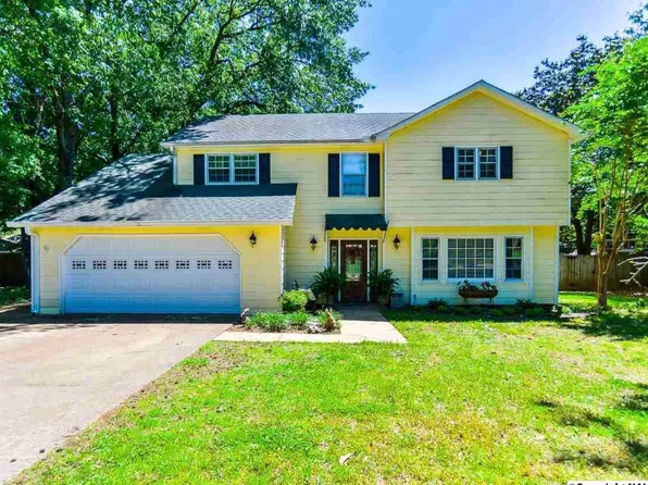 1604 Willowbrook Dr SE, Huntsville, AL 35802