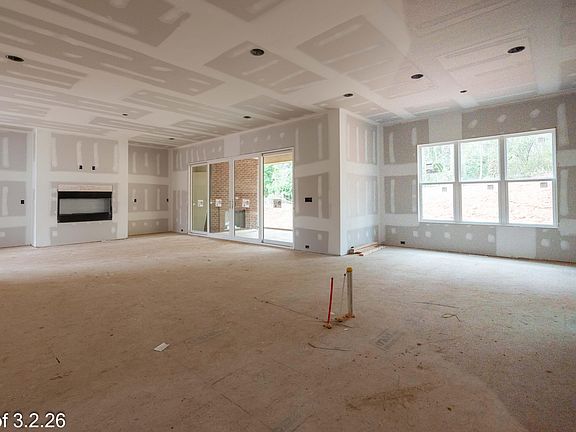 3rd image of 3521 Brook Dr