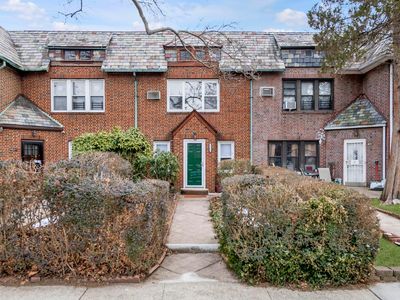 95-06 68th Avenue, Flushing, NY, 11375