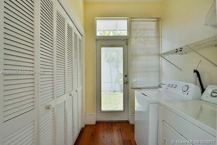 2000 S Miami Ave — Photo 22