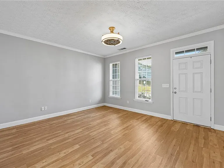 6616 Splashwater Dr — Photo 7