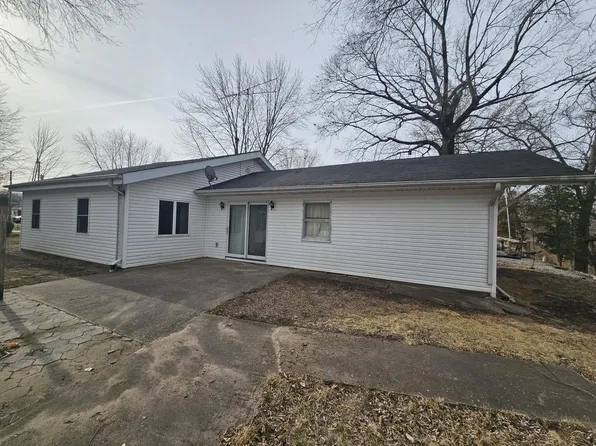 167 Witmer Rd, Moscow, IA 52760