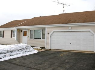 1711 N Orleans St, McHenry, IL