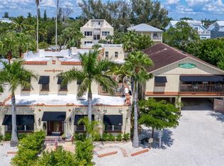 523 Beach Rd, Sarasota, FL 34242