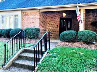 103 Autumn Ridge Dr, Jackson, MS 39211