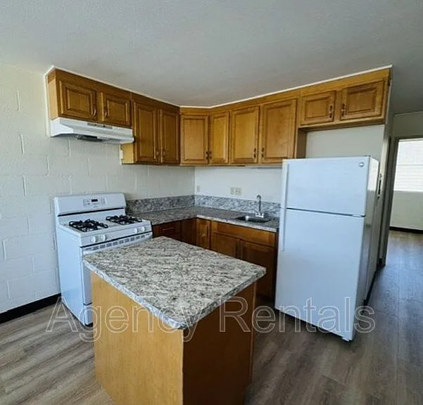 1019 Punahou St #305 — Photo 7