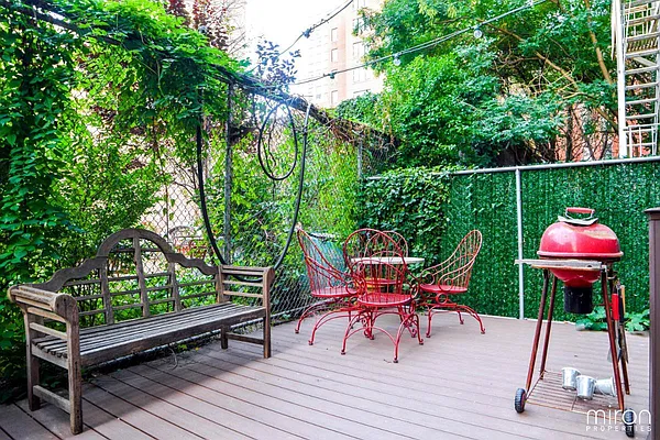 Rented by Miron Properties | media 15