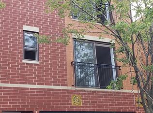 217 W 23rd St #3S, Chicago, IL 60616