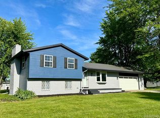 6941 Cade Rd, Brown City, MI 48416