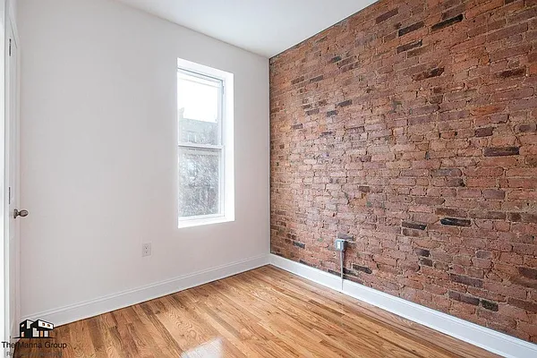 Rented by Bold New York | media 3