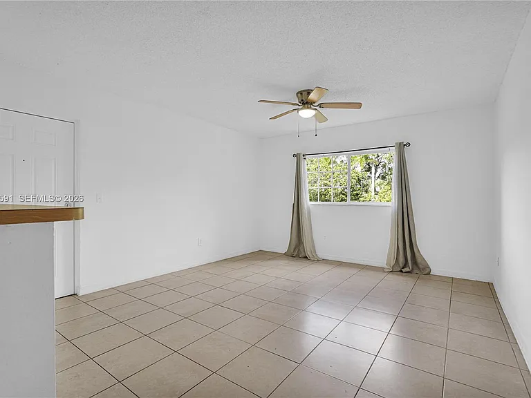 3680 N 56th Ave #806 — Photo 9