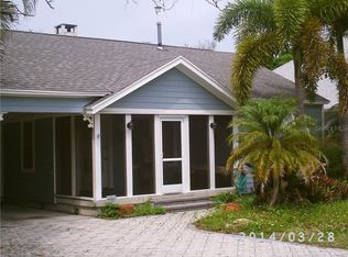 2738 Central Park Dr, Sarasota, FL 34239