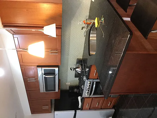 Rented by Yael Dunsky Real Estate | media 1