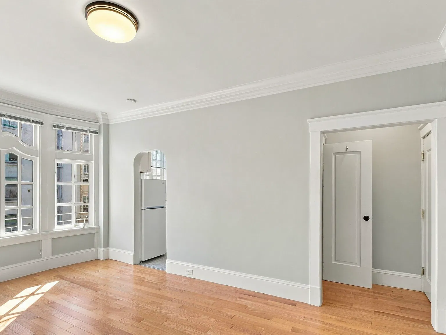 Studio, $2,595 — Photo 3