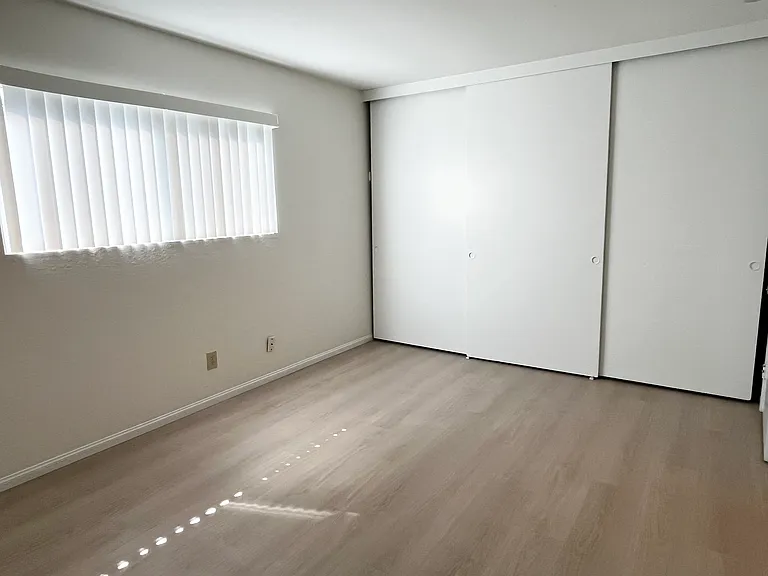8470 Ivory Coast Dr — Photo 11