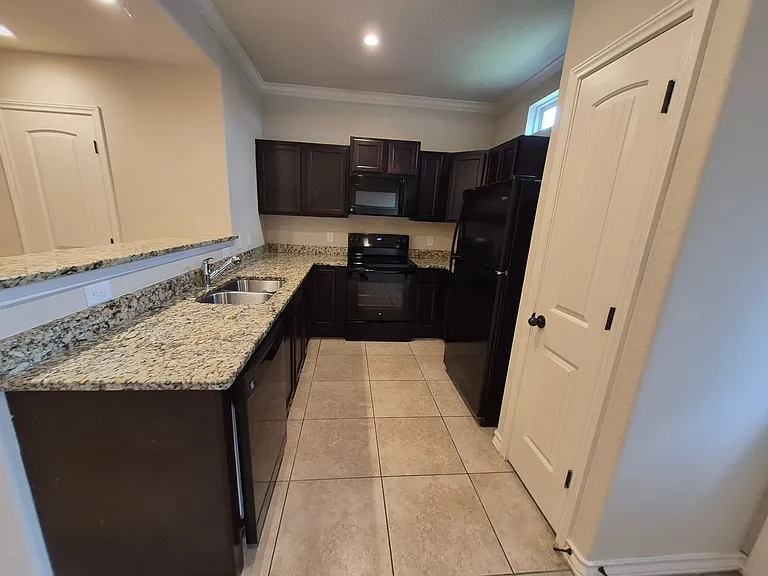 6006 Jax Way #103 — Photo 7