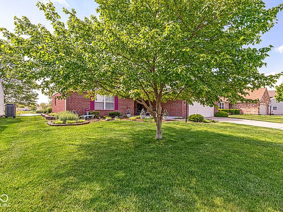 5th image of 1914 Cross Willow Ln