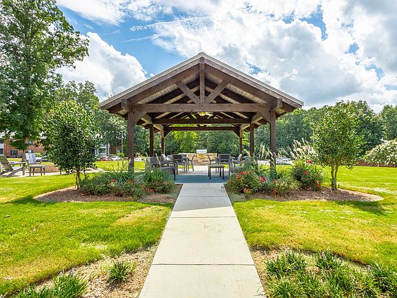 Picnic Pavilion at Hawthorne at the Ridge in Madison, AL