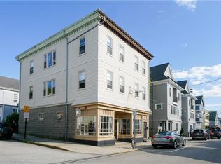 624-626 Thames St, Newport, RI 02840