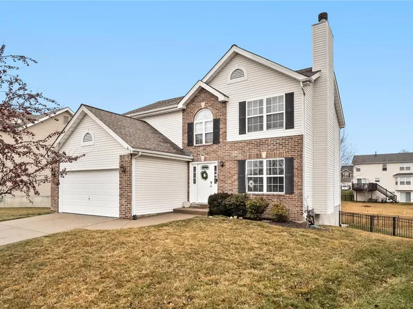 6908 Arbor Cove Dr, Fairview Heights, IL 62208