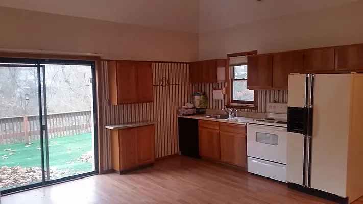 Rented by D J Real Estate LLC | media 25