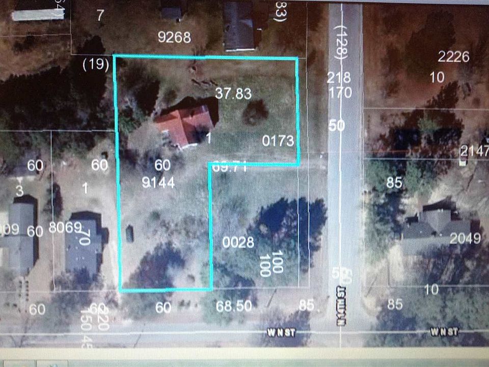 1st image of 803 N 14th St #803