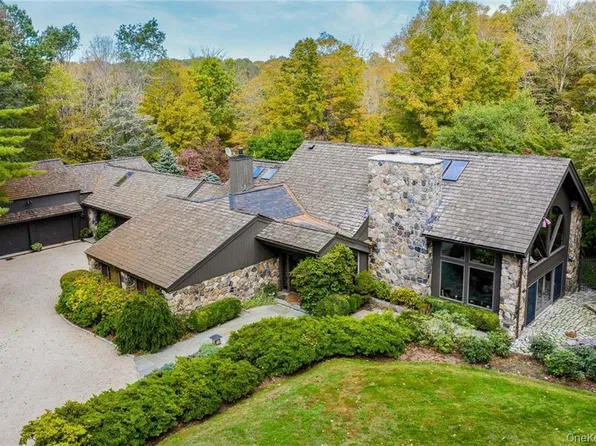 217 Trinity Pass, Pound Ridge, NY 10576