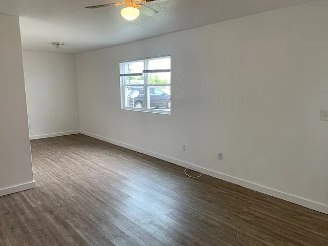168 N Comet Ave — Photo 3