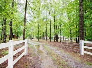 720 Kearney Rd, Redfield, AR 72132