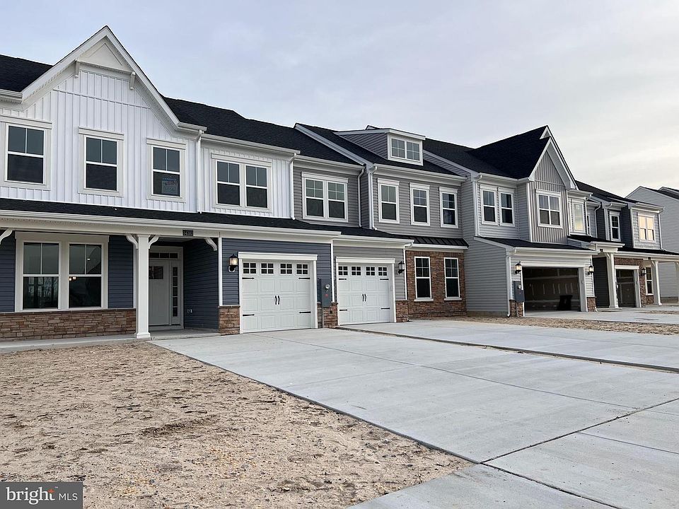 2nd image of 34350 Beaufort Ct