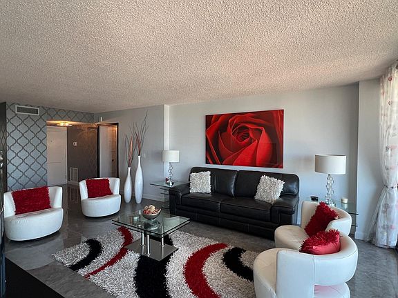 3rd image of 3400 N Ocean Drive #905
