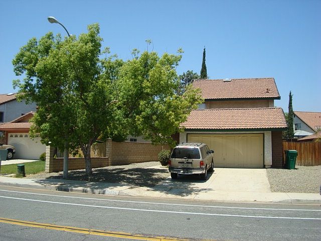 1st image of 23324 Bay Ave