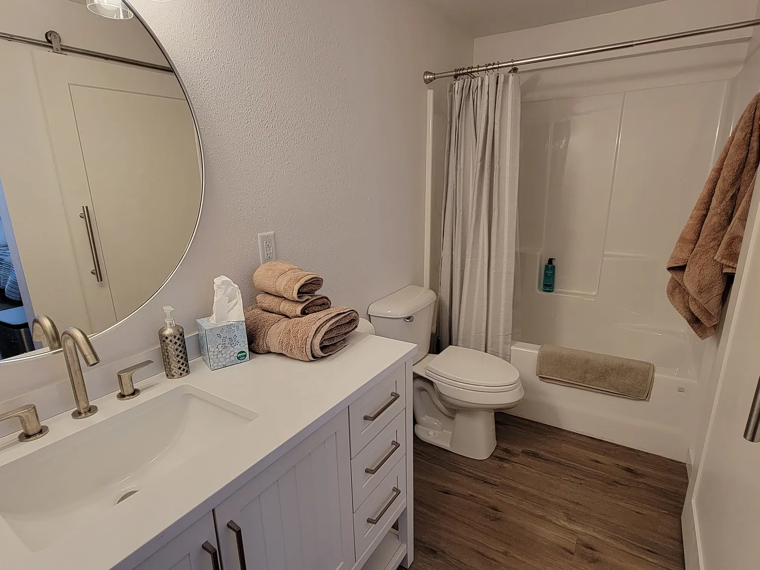Studio, 312 sqft, $1,250 — Photo 3