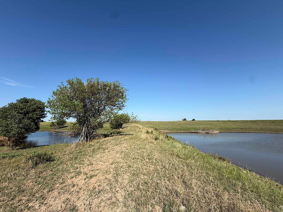 1st image of 148 5th Rd