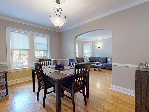 4th image of 803 Elmwood Ave APT 1S