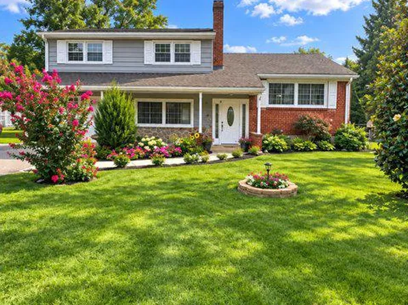 2650 Grendon Dr, Wilmington, DE 19808