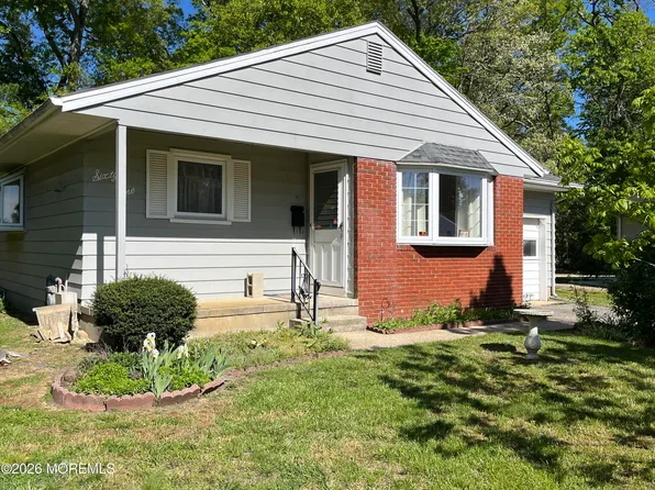 61 Morning Glory Court, Toms River, NJ 08755