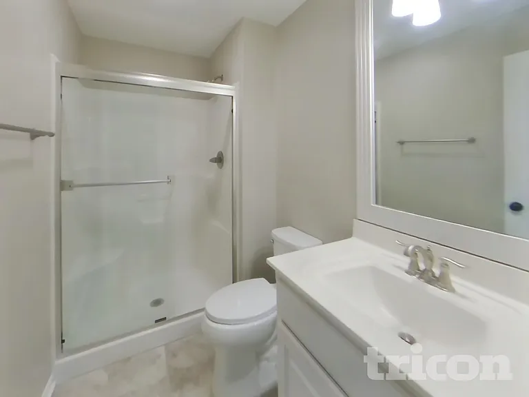 18796 W 165th Ter — Photo 10