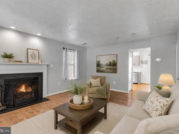 7612 Whitly Way, Lorton, VA 22079