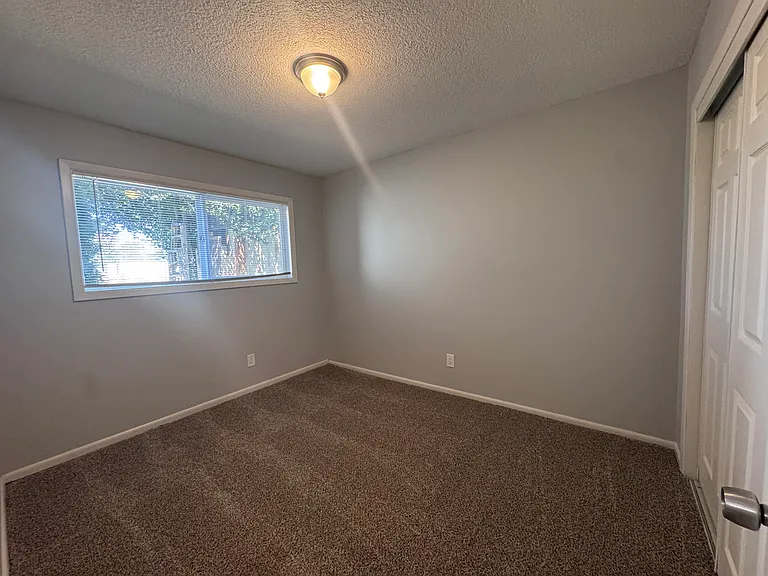 11580 SW Hall Blvd #7 — Photo 7
